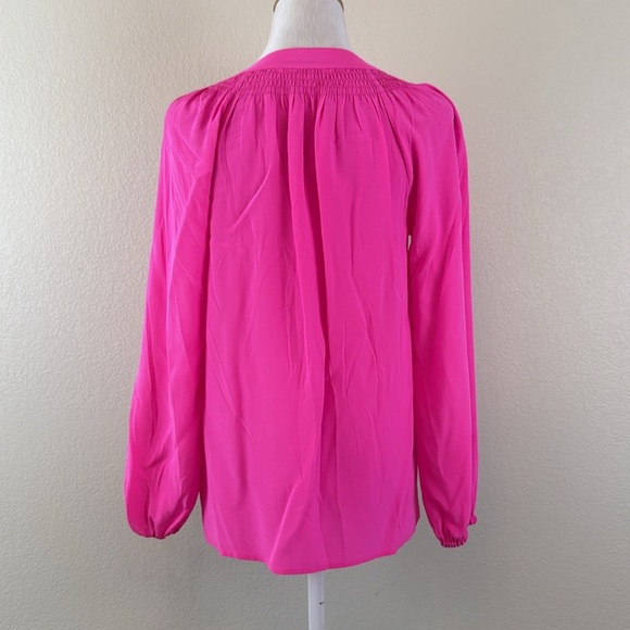 Lilly Pulitzer 100% Silk Pink Long Sleeve Buttoned Blouse Size XS - Picture 4 of 8